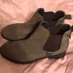 Steve Madden boot